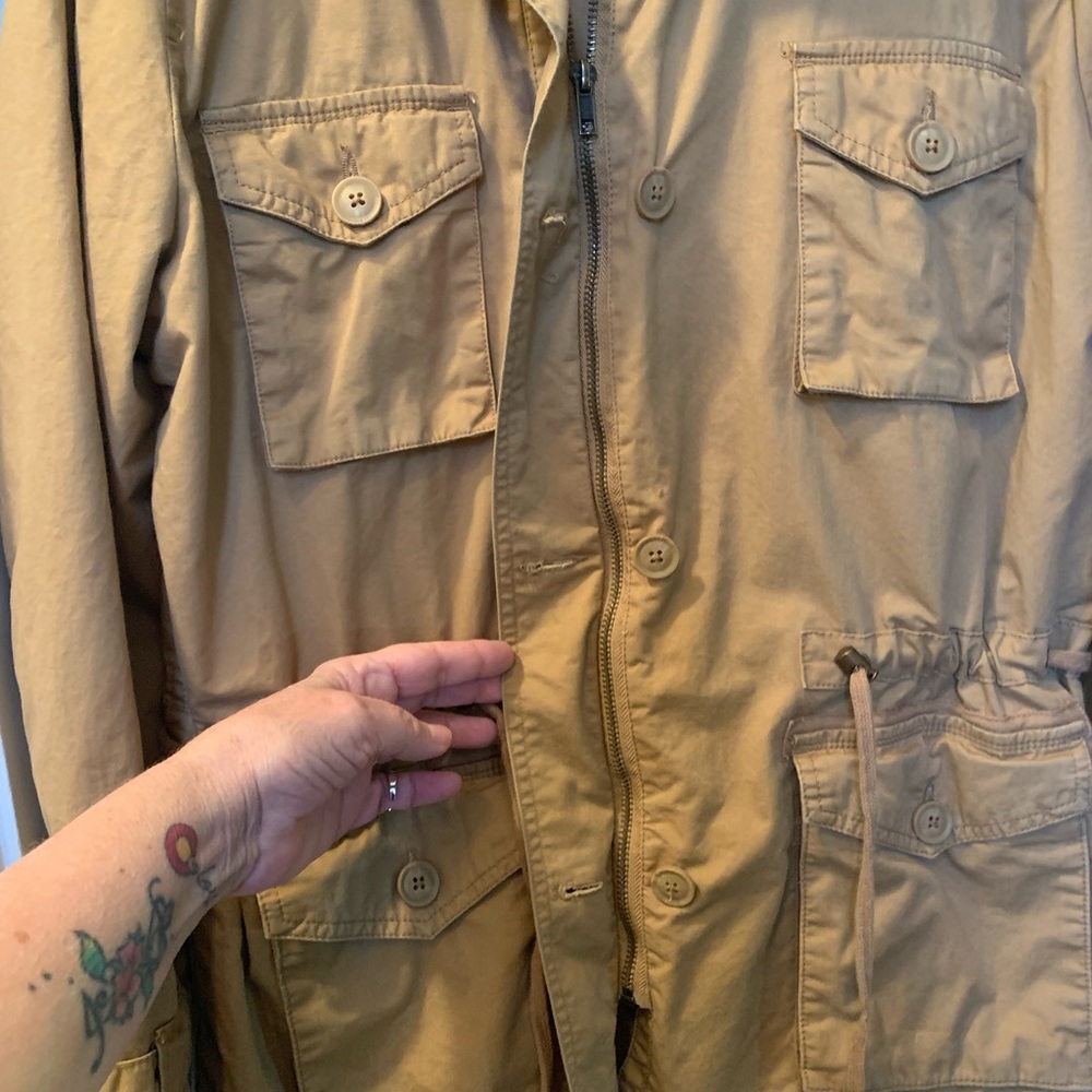 Laura Scott chore coat ladies Size LG tan/gold adjustable waist zipper & button - Picture 7 of 10